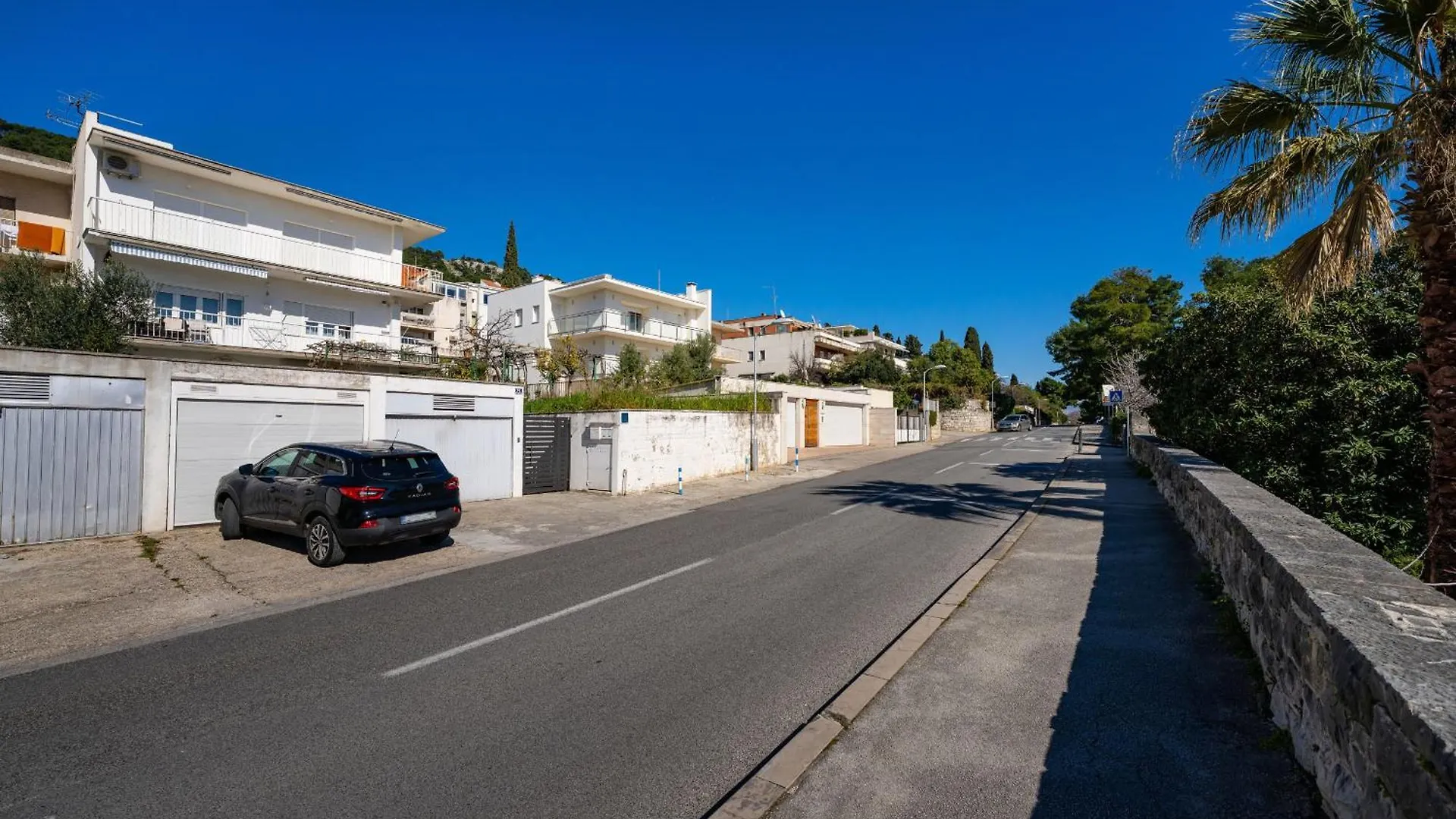 My Dalmatia - Beach Apartment 74 With Private Garage Split Croatia